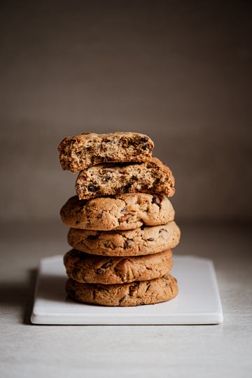 Chocolate Chip & Walnut Cookies 450g