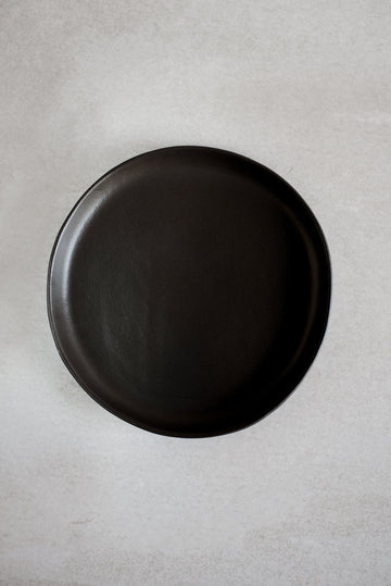 Bailey Dinner Plate - Matt Coal Collection