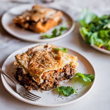 Beef & Onion Pie 600g Frozen