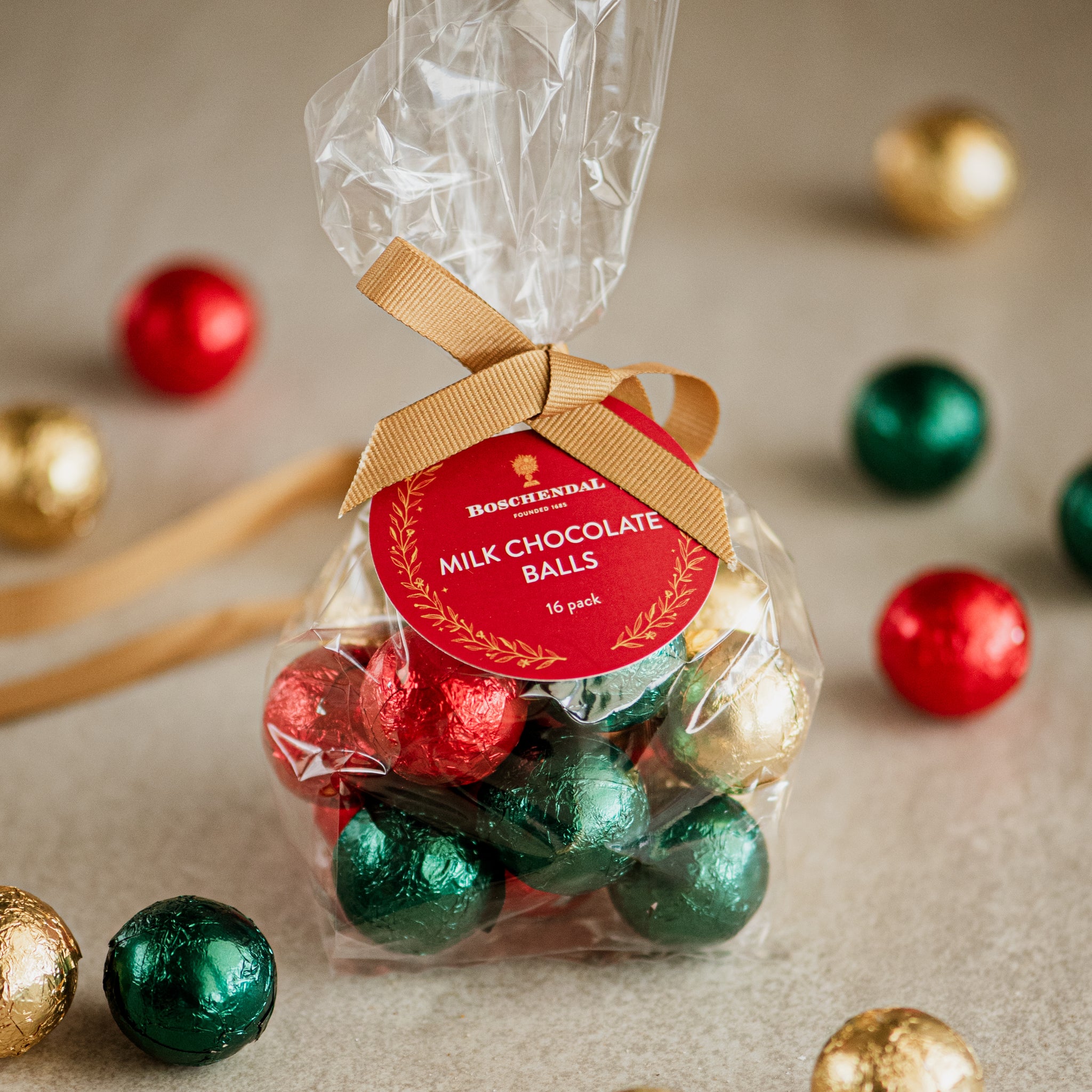 Christmas Milk Chocolate Balls 16 Pack