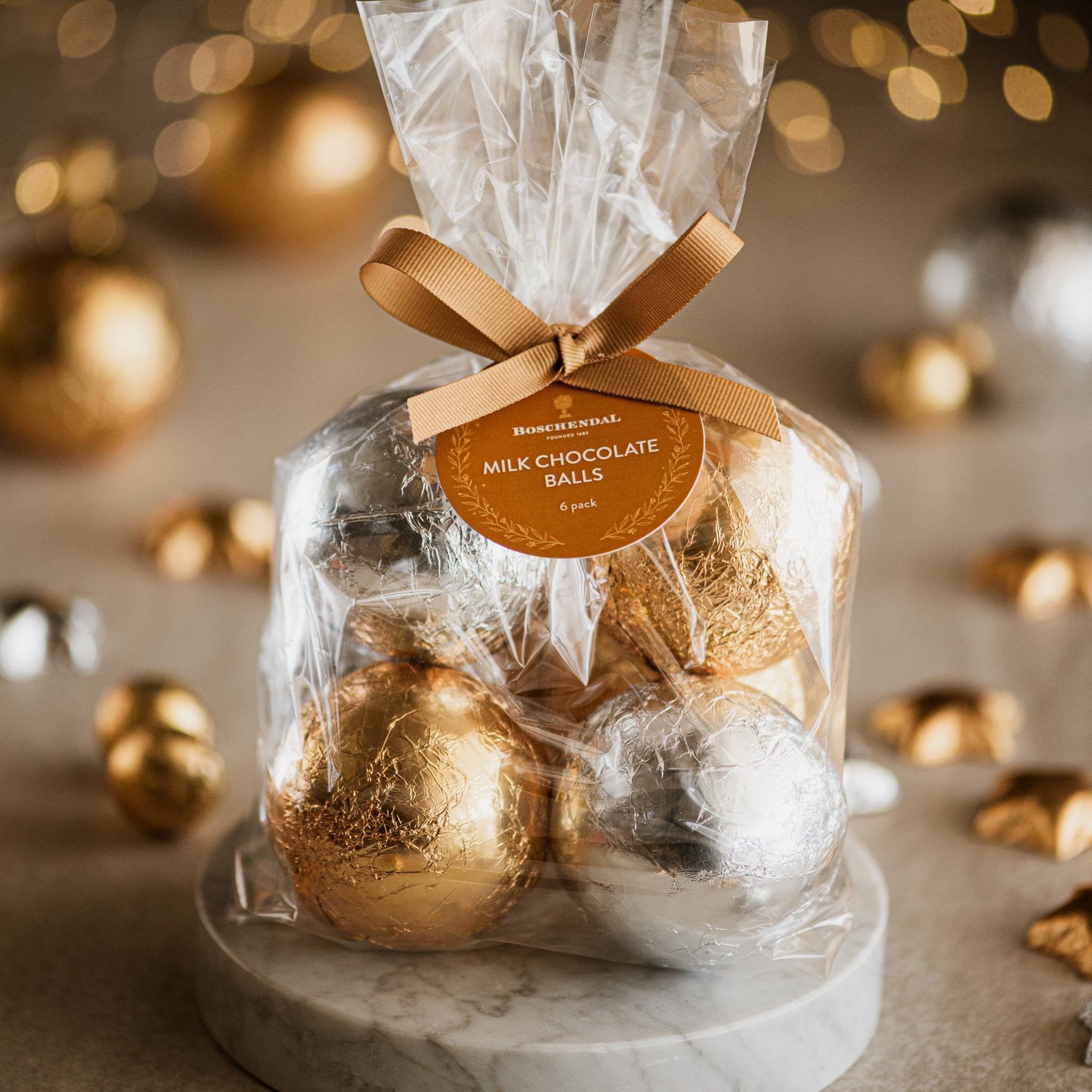 Festive Milk Chocolate Balls 6 Pack