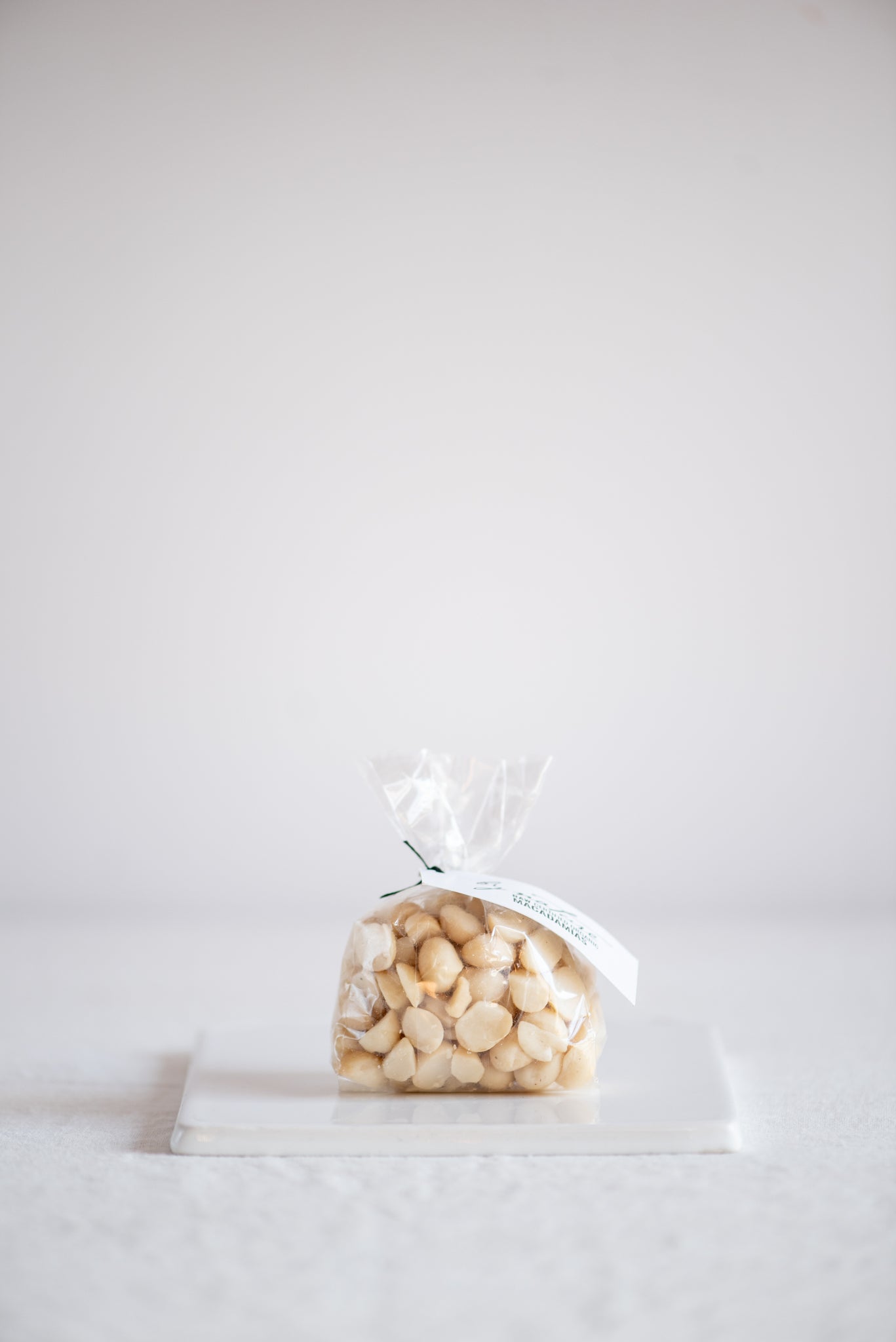 Macadamia Nuts 100g