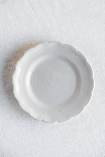 Scalloped Edge Side Plate (white)